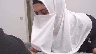 She Is Shocked !!! Dickflash To A Married Hijab Woman In The Hospital Waiting Room