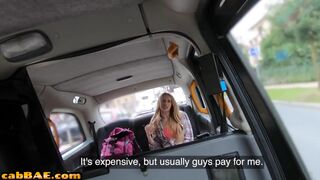 Public taxi amateur slut fucked outdoor by taxi driver