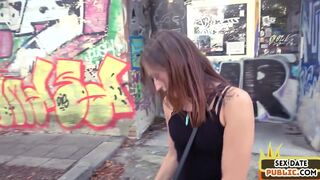 Cute amateur babe public fucked outdoor by blind sex date