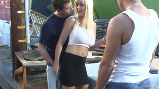 Loves Private Sex In Public Places - Layla Jade