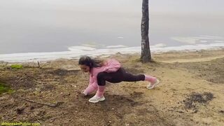 flexi girl gets banged in public