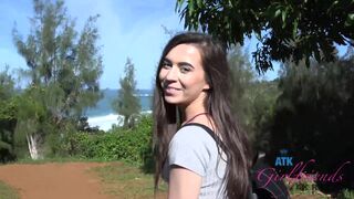 Virtual Vacation In Hawaii With Ariel Grace 10/12