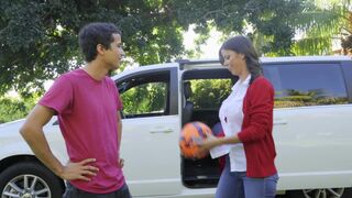 Soccer Mom Rescue - RealityKings with Alexis Fawx, Ricky Spanish