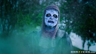 Queen Of Thrones: Part 1 (A Xxx Parody) With Tina Kay, Danny D, Rebecca More - Brazzers